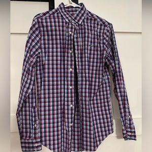 Men’s Vineyard Vines long sleeve Button down shirt